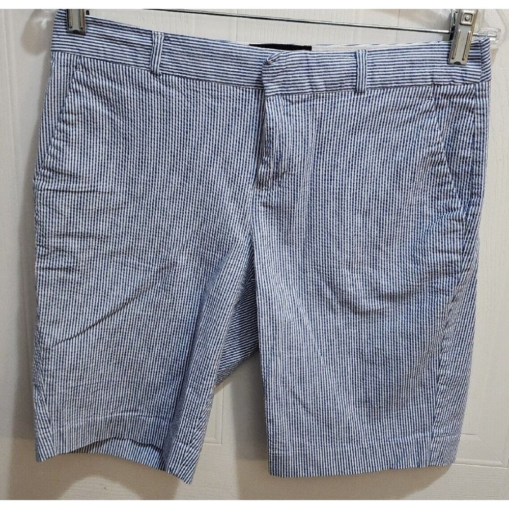 Banana Republic Women's 10" Tailored Shorts Seersucker Blue White Size 2